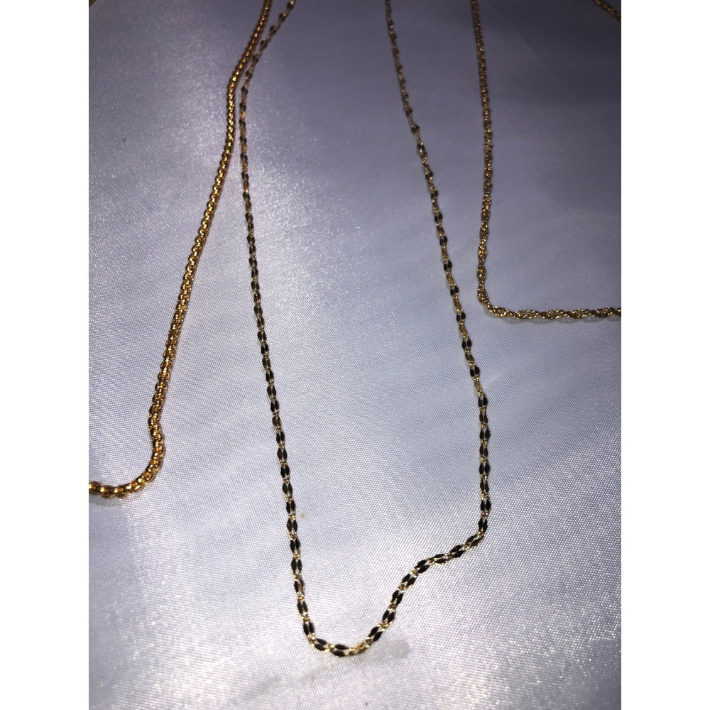 Lot of 4 Gold Tone Necklaces Assorted Chains Box Rope Cable Minimalist Layering - Picture 3 of 9